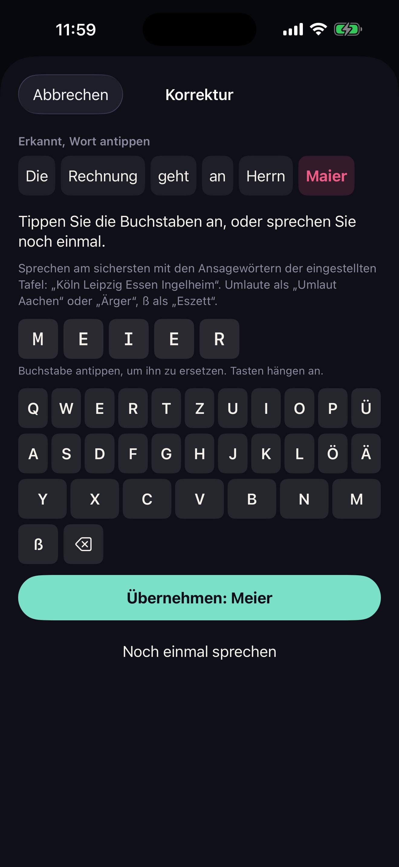 Korrekturansicht mit antippbaren Wörtern und deutscher Buchstabiertastatur.